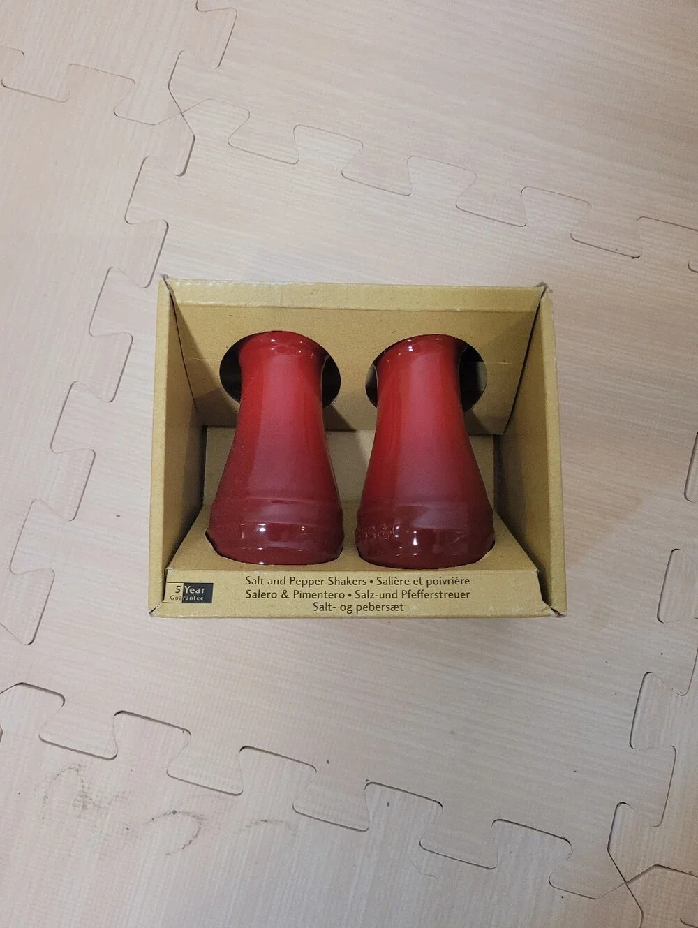 Le Creuset Dark Red Salt And Pepper Shakers New In Box